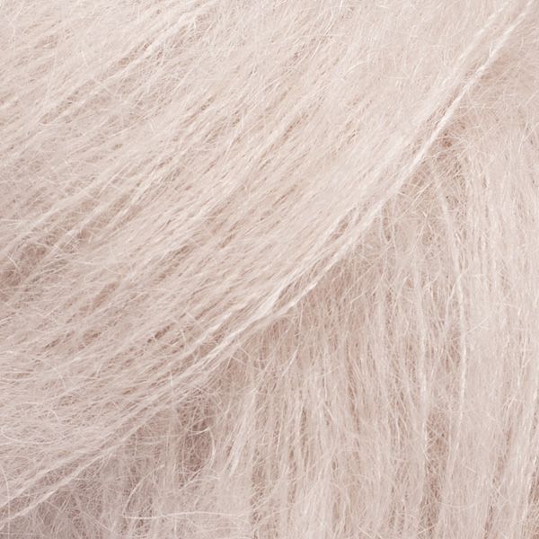 DROPS Kid-Silk Uni Colour garn - 25g - Pärlrosa DROPS Kid-Silk Uni Colour garn - 25g - Pärlrosa