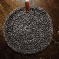 Kundbild Lovikka garn 100g - Mörkgrå: Kvalitativt och färgen stämmer bra...