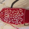 Kundbild Viking garn Baby Ull 50g - Röd (350): Vantar