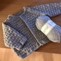 Kundbild Junior 50g - Ljusgrå: Kofta till en liten människa som...