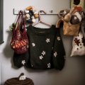 Kundbild DROPS Kid-Silk Uni Colour garn - 25g - Mörk grön (19): Tröja stickad i Drops kid-silk...